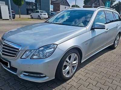 Mercedes E200