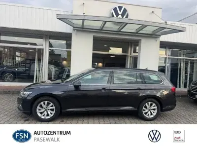 Gebraucht VW Passat Business 150 PS (110 kW) 2021 Mangangrau metallic (metallic) Kombi