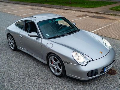Porsche 911 Carrera 4S