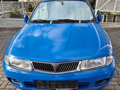 Blau Gebraucht 1999 Mitsubishi Carisma Kombi | 4.200 €