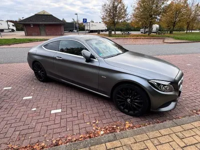 Gebraucht Mercedes C300 245 PS (180 kW) 2015 Grau