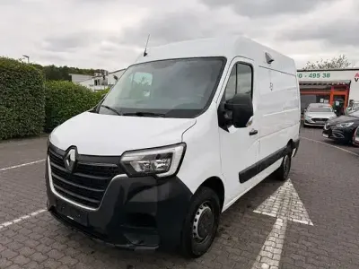 Gebraucht Renault Master 135 PS (99 kW) 2023 Weiß Van / Kleinbus