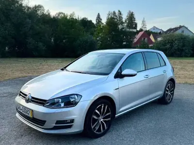 Gebraucht VW Golf VII LOUNGE 125 PS (91 kW) 2016 Silber Limousine