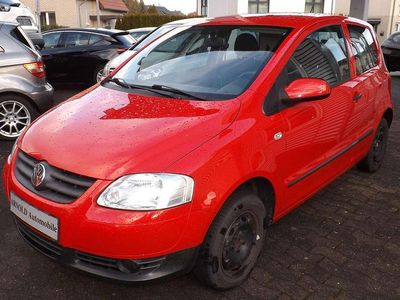 Tornadorot Gebraucht 2008 VW Fox Kleinwagen | 2.950 € (Fairer Preis)
