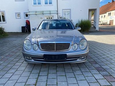 Silber Gebraucht 2005 Mercedes E280 Limousine | 4.490 € (Fairer Preis)