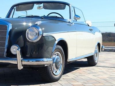 Gebraucht Mercedes 220 101 PS (74 kW) 1956 Beige Cabrio