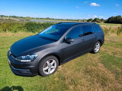 Gebraucht VW Golf VII 116 PS (85 kW) 2017 Grau Kombi