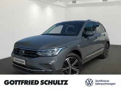 Gebraucht VW Tiguan Active 150 PS (110 kW) 2021 Grau SUV