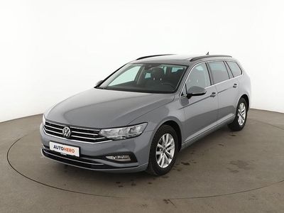 Grau Gebraucht 2023 VW Passat Business Kombi | 27.170 € (Fairer Preis)