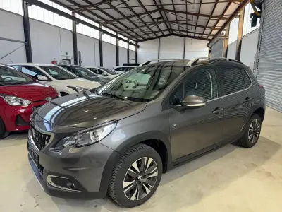 Gebraucht Peugeot 2008 Crossway 110 PS (80 kW) 2018 Grau SUV