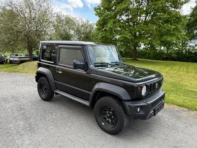 Używany Suzuki Jimny Comfort+ 102 KM (75 kW) 2019 Czarny SUV