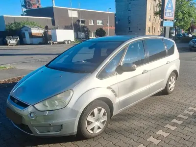 Gebraucht Ford S-MAX S 140 PS (102 kW) 2008 Silber Van / Kleinbus
