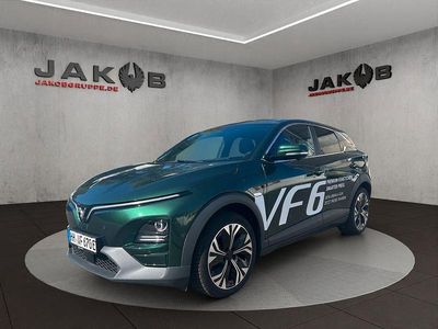 Gebraucht VinFast VF 6 Eco 150 kW (204 PS) 2024 Deep ocean metallic SUV