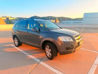 Gebraucht Chevrolet Captiva 150 PS (110 kW) 2010 Grau SUV