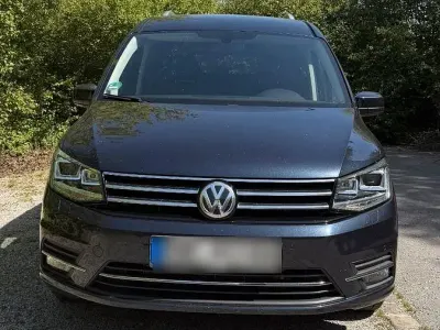 Gebraucht VW Caddy Maxi Highline 125 PS (91 kW) 2018 Blau Van / Kleinbus