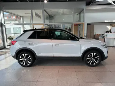 Gebraucht VW T-Roc IQ Drive 150 PS (110 kW) 2019 Silber SUV