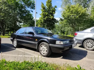 Gebraucht Mazda 626 140 PS (102 kW) 1988 Schwarz Limousine