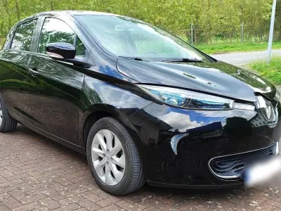 Gebraucht Renault Zoe Intens 42 kW (58 PS) 2015 Schwarz Kleinwagen