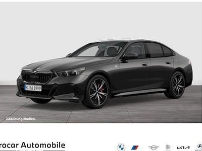 Usata BMW 530 Comfort Edition 286 CV (210 kW) 2025 Grigio Station wagon