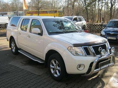 Second-hand Nissan Navara 190 CP (139 kW) 2012 Alb Pickup