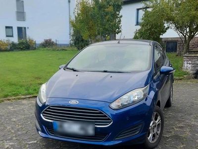 Gebraucht Ford Fiesta SYNC Edition 80 PS (58 kW) 2014 Blau Kleinwagen