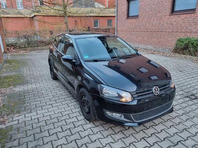 Second-hand VW Polo Edition 60 CP (44 kW) 2012 Negru Hatchback