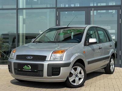 Second-hand Ford Fusion Ambiente 80 CP (58 kW) 2011 Argintiu Hatchback