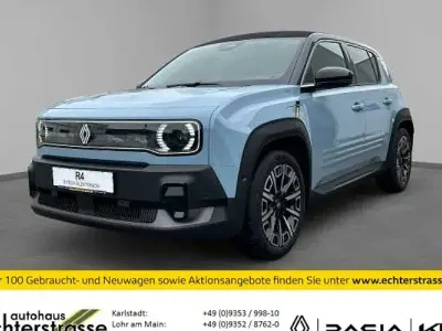 Neu Renault 4 E-Tech Komfort 110 kW (150 PS) 2026 Kumulusblau / schwarz SUV