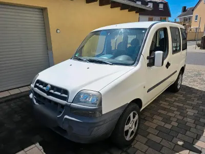 Gebraucht Fiat Doblò 65 PS (47 kW) 2005 Weiß Van / Kleinbus
