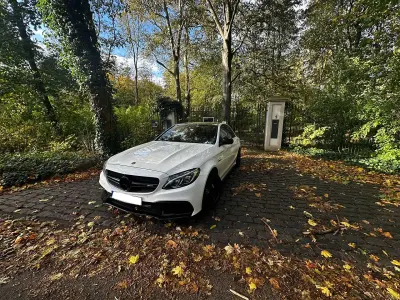 Gebraucht Mercedes C63 AMG AMG 476 PS (350 kW) 2017 Weiß Limousine