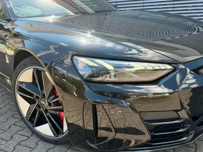 Gebraucht Audi e-tron GT quattro Sport 439 kW (598 PS) 2022 Schwarz Limousine