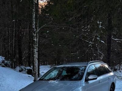 Silber Gebraucht 2016 Skoda Octavia Joy Kombi | 5.500 € (Guter Preis)