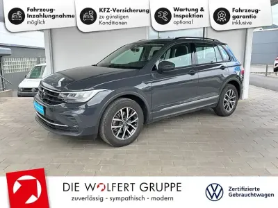Gebraucht VW Tiguan Life 150 PS (110 kW) 2023 Uranograu SUV