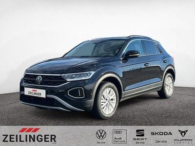Gebraucht VW T-Roc Life 150 PS (110 kW) 2025 Deep black perleffekt SUV