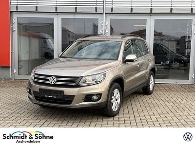 Gebraucht VW Tiguan Trendline 160 PS (117 kW) 2012 Beige metallic SUV