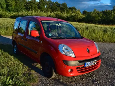 Gebraucht Renault Kangoo 87 PS (63 kW) 2010 Rot Limousine
