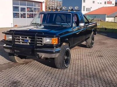 Gebraucht Ford F250 169 PS (124 kW) 1987 Schwarz Abholung