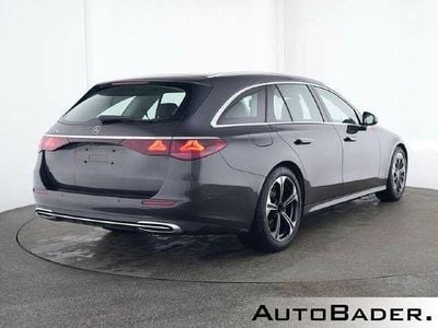 Gebraucht Mercedes E220 Advanced 197 PS (144 kW) 2024 Grau Limousine