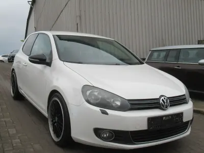 Usata VW Golf VI Style 86 CV (63 kW) 2011 Bianco Utilitaria
