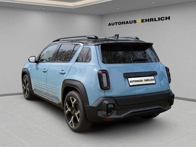 Neu Renault R4 Komfort 110 kW (150 PS) 2026 Kumulusblau mit schwarzem dach Kleinwagen