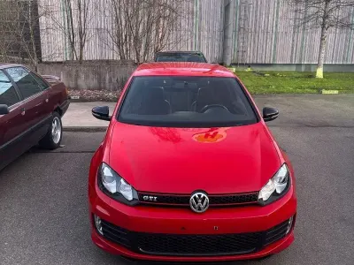 Second-hand VW Golf VII Edition 235 CP (172 kW) 2012 Roșu Berlinǎ