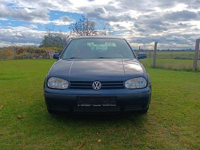VW Golf IV