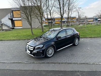 gebraucht Mercedes GLA200 AMG Line AMG Line