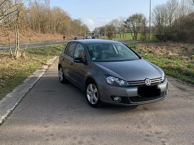 Gebraucht VW Golf VII Comfortline 122 PS (89 kW) 2012 Grau Kleinwagen