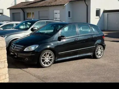 Gebraucht Mercedes B200 193 PS (141 kW) 2007 Schwarz Van / Kleinbus