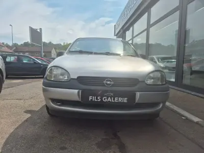 Gebraucht Opel Corsa 54 PS (39 kW) 1998 Grau Kleinwagen