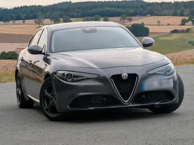 Gebraucht Alfa Romeo Giulia 180 PS (132 kW) 2016 Grau Limousine
