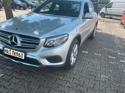 Mercedes GLC250