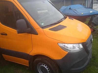 Gebraucht Mercedes Sprinter 142 PS (104 kW) 2018 Orange Van