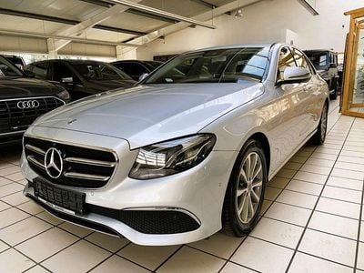 Gebraucht Mercedes E200 Avantgarde 160 PS (117 kW) 2020 Schwarz Limousine